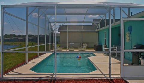 Ideal to keep wildlife out and your wildlife in!