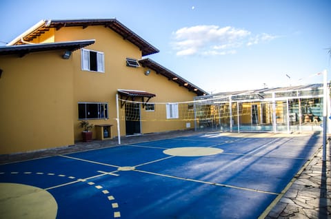 Sport court