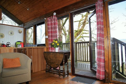 Patio door opens onto veranda