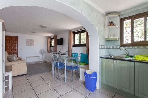 Kitchen and living room