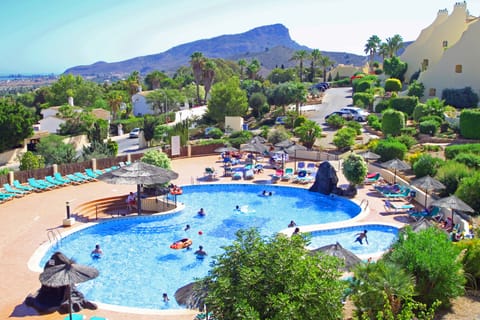 Apartment overlooks the main Los Olivos pool