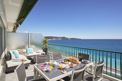 Incredible views over the Promenade des Anglais. 