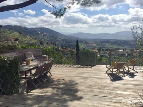 The terrace in front of the house 