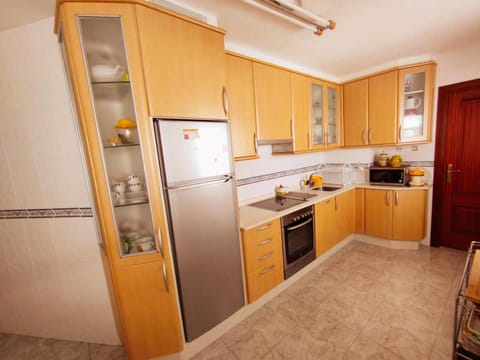 cocina, desde la puerta de entrada