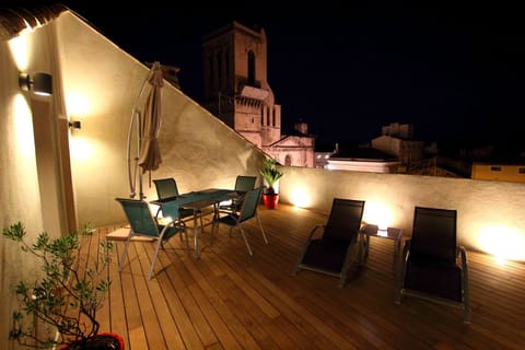 The terrace at night