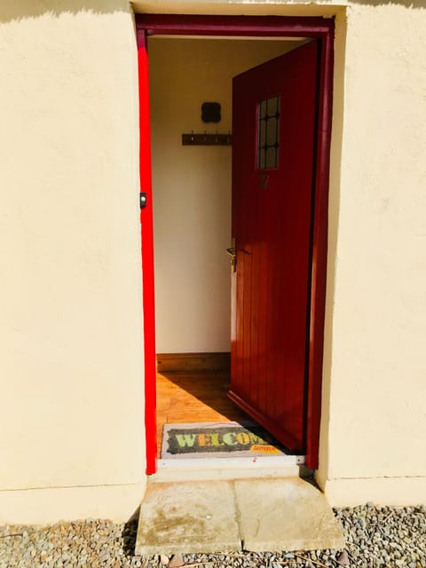 Come and look around