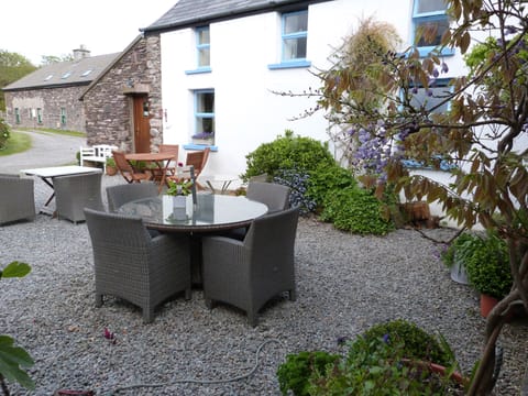 Westcove's Courtyard Tea Garden