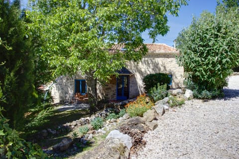 Grange Exterior