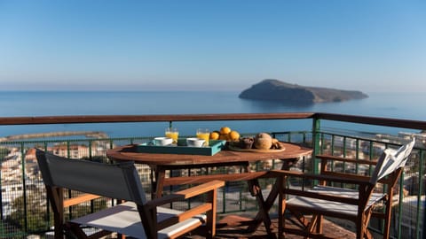 Ocean view in Platanias.