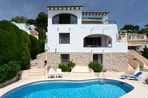 Villa Bouganvillea.  Apartment 16C is the middle one with covered terrace.