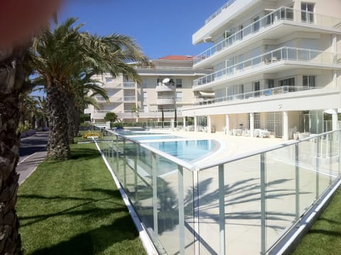 Royal Palm Residence