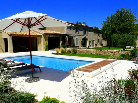 EYGUIERES vacation rental property pool for rent 8 people