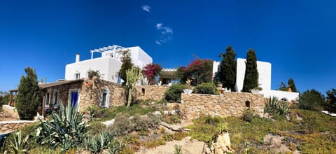 The house from below. Left House 1, right House 2. 