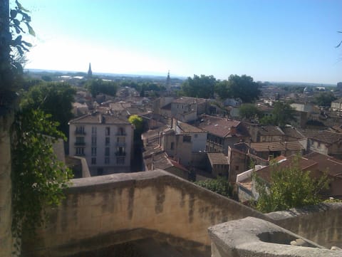 Le quartier / the neighborhood