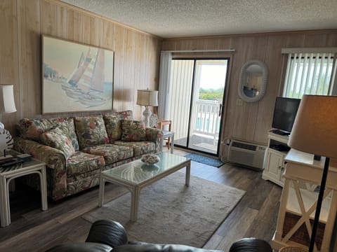 Main Living Area