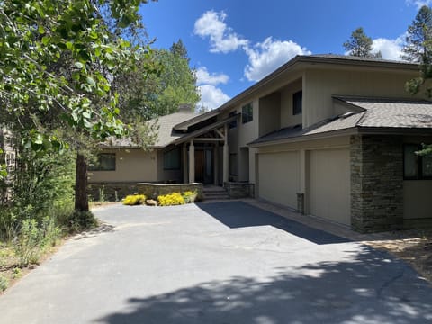 Welcome home. Lots of parking and plenty of toys in the garage for your stay.