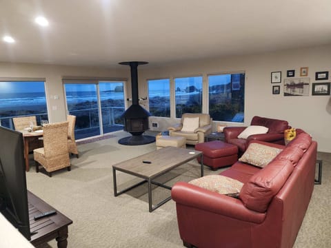       A Very Special Beach House 
    Incredible Views! On the Beach!