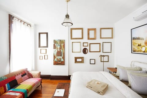 Sunny bedroom space in Fedora