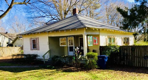 Welcome to Hogans house!!