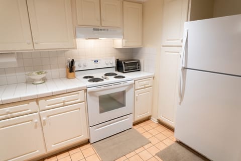 2nd Floor Kitchen