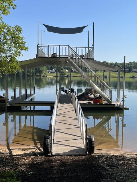 New dock!! delivered April, boat slip, seating lower and upper deck. 