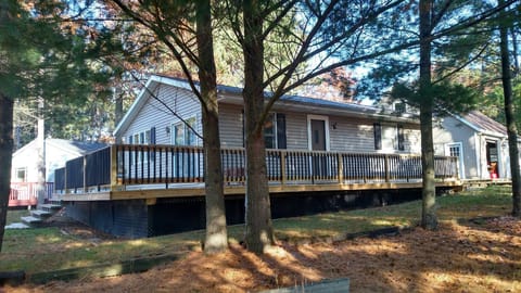 Large deck to sit outside and enjoy your dinner.