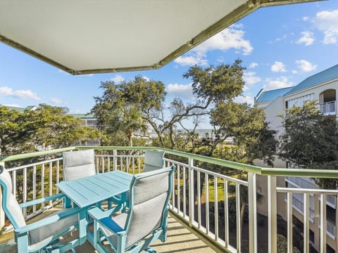 4th Floor Ocean Views from 2416 Windsor II