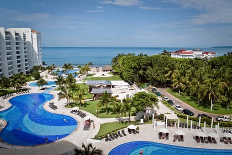 Actual view from the balcony on the 7th floor. three large pools (2 heated).
