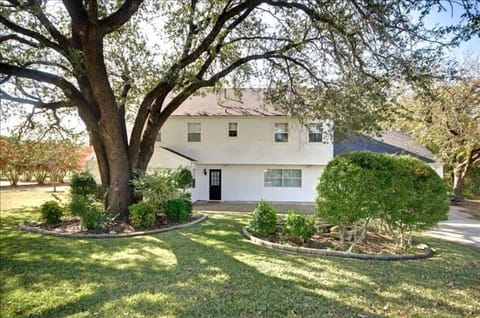 Beautiful grounds with mature trees