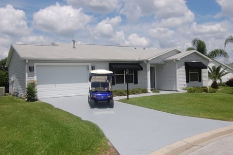 'Southland' two bedroom, beautifully furnished, quiet. open back. gas golf cart