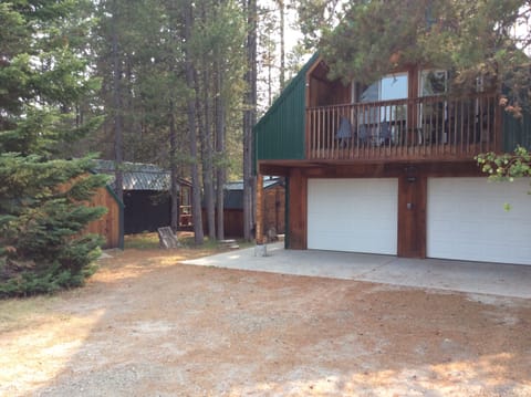 view of property from street