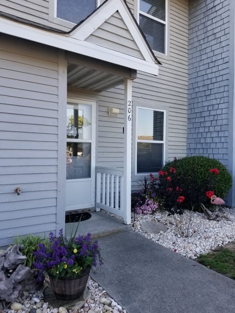 Easy ground level entry!  