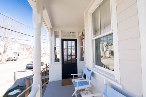 Front porch for people watching