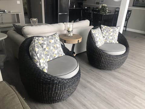 Another sitting area which faces water views.