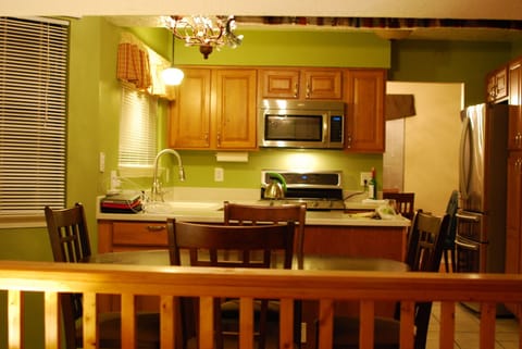 Kitchen and Dinette