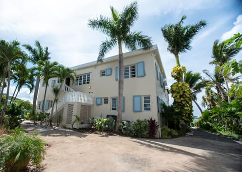 Front view of the property