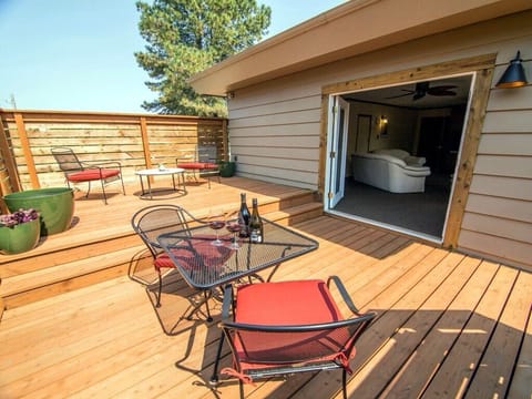 Private, quiet deck. 