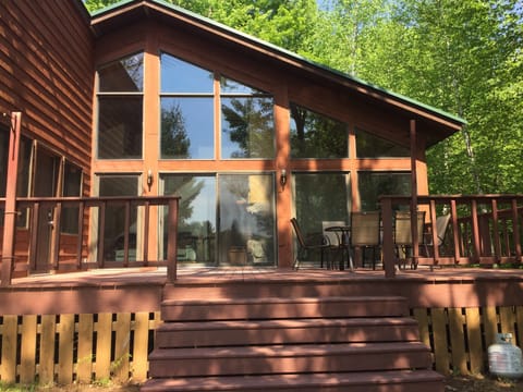 Deck with patio table and 6 chairs