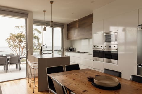 Open plan dining kitchen living