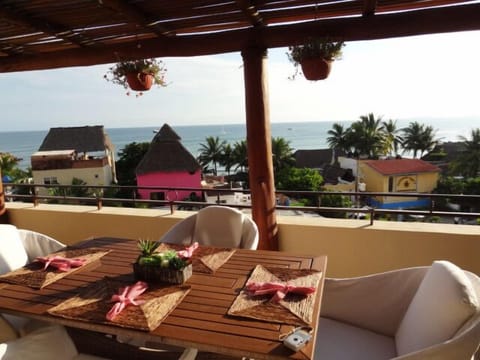 Panoramic ocean views!