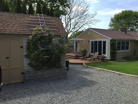 Shed, House, Parking 2016