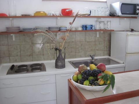 ground floor, kitchen