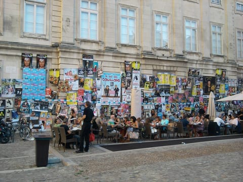 Historic center studio Apartment in Avignon