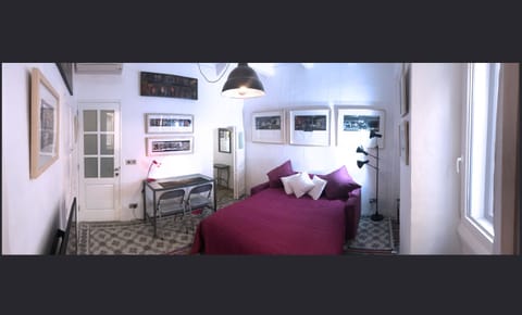 cosy guest suite with walk-in dressing closet and walk-in shower  