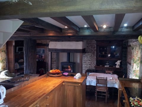 Looking towards Dining/Lounge areas