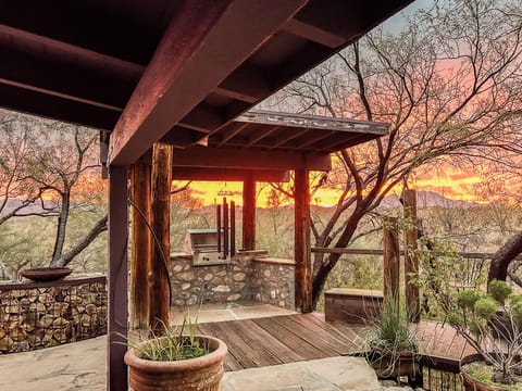 Sunrise, front porch, January'25