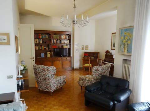 Living Room 1