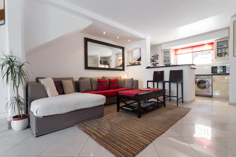 Main sitting room area