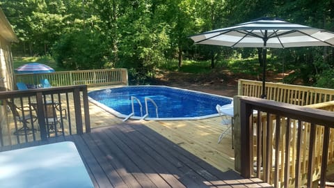 Big beautiful deck to enjoy summer family time 