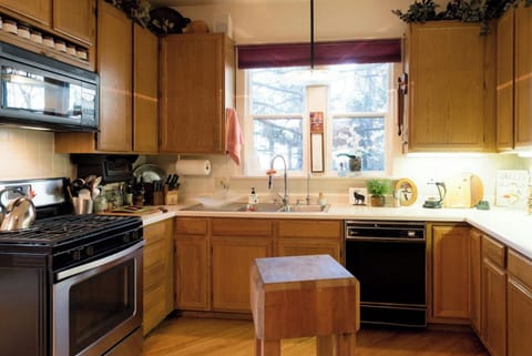 Kitchen with brand new gas range